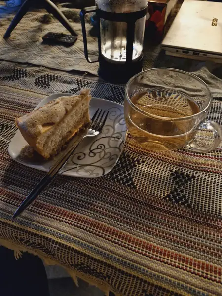  All-in café کافه آل-این