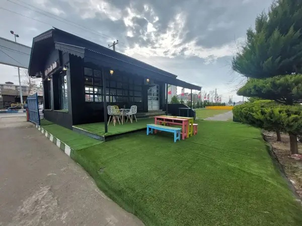  cafe mija