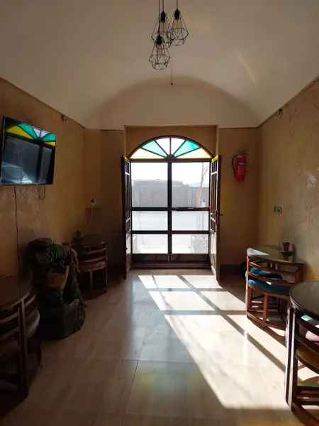  Café Patogh