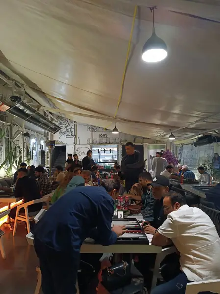  کافه رز ایرانی
