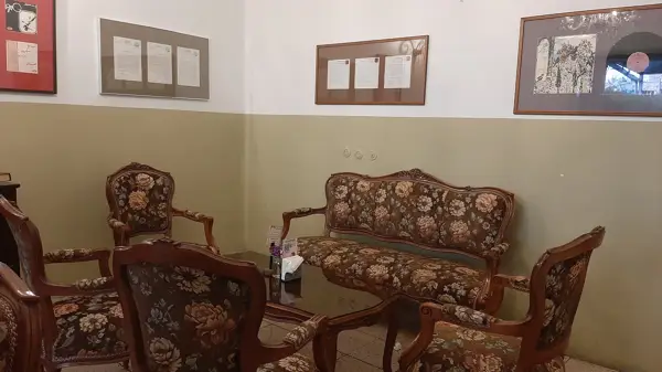  کافه بالا