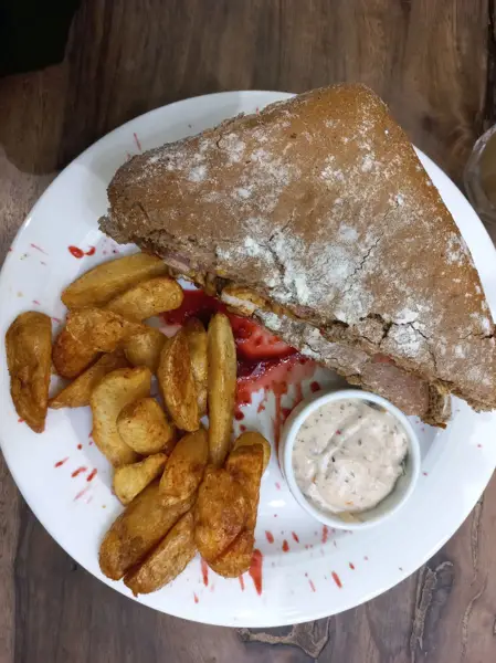  Owjen cafe