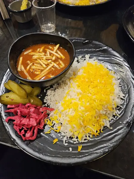  کافه بیسترو دیاکو