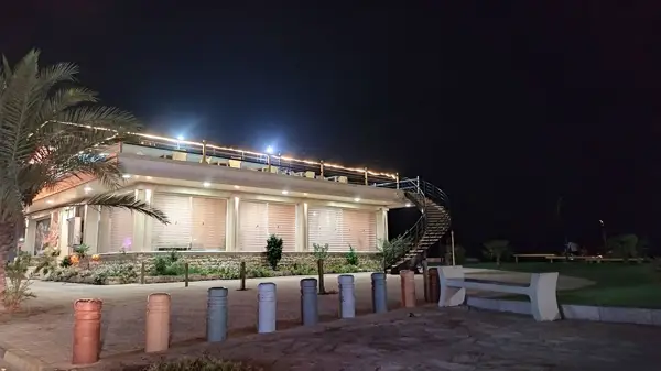  کافه رستوران نجیرم