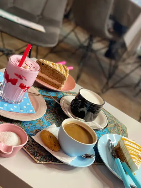  Bell cafe بِل کافه