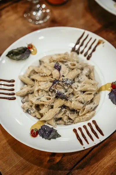  caffe restaurant khanteh | کافه رستوران خوانته