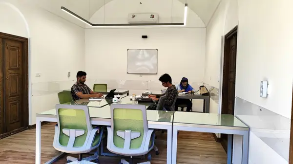 صندلی‌های اشتراکی صندلی اشتراکی