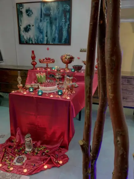  کافه کوروش(قهوه چی)