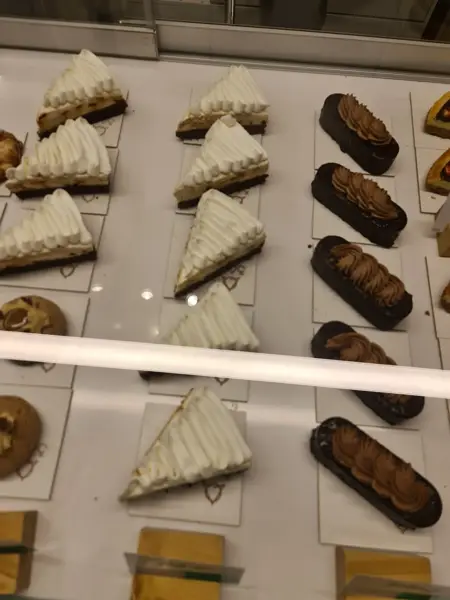  360 Cafe bakery