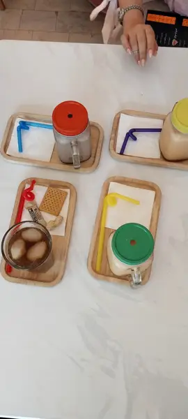  کافی شاپ رنگین کمان