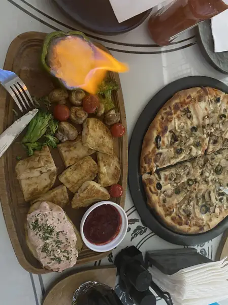  کافه رز ایرانی