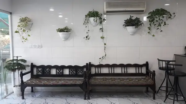 کافه ماشین - سرایی