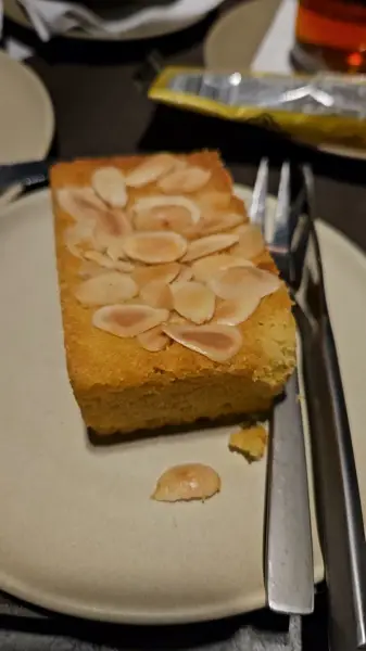  کافه ساعدی نیا