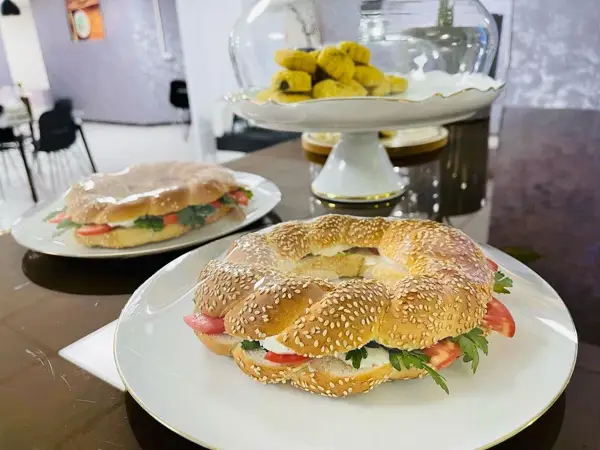 کافه طلوع
