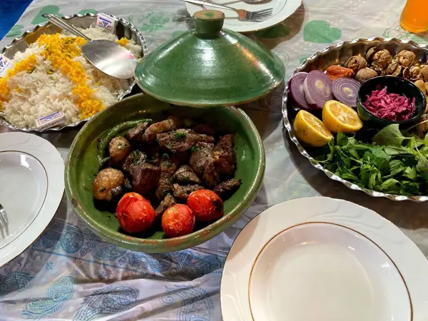  چایخانه همیشه بهار