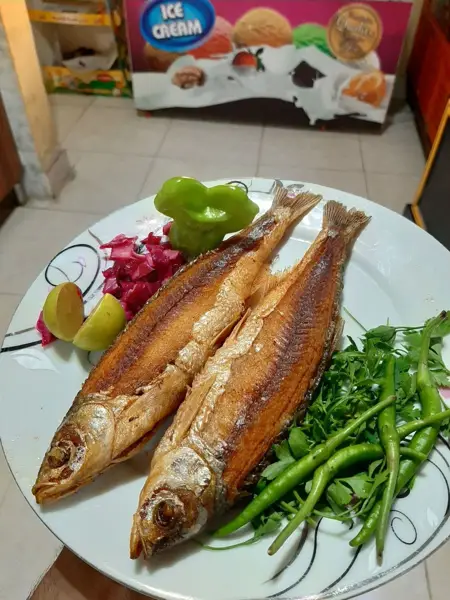  کافه رستوران چی چی لاس