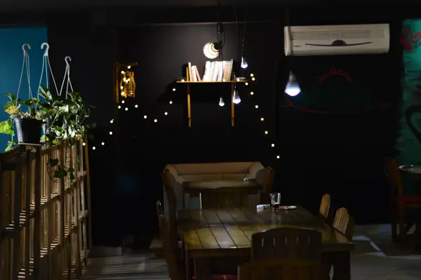  Darush cafè کافه داریوش