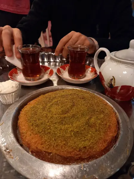  کافه لاله زار