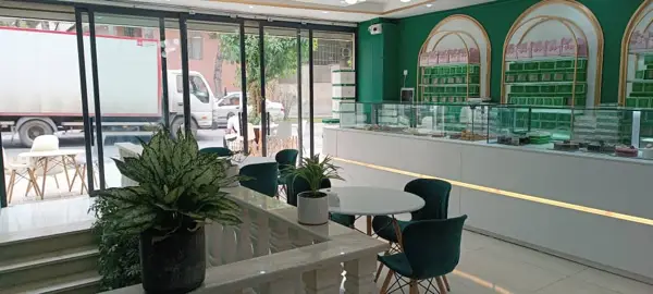 کافه قنادی لامور