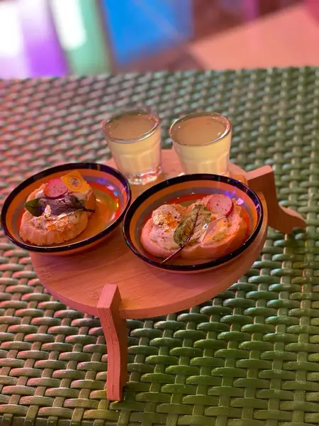  کافه رنگی رایکا