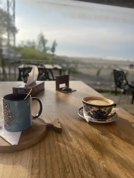  کافی شاپ کارگاه
