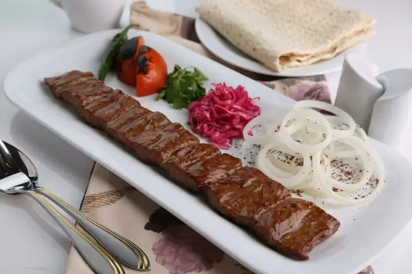  کافه رستوران توریست Tourist Restaurant Cafe