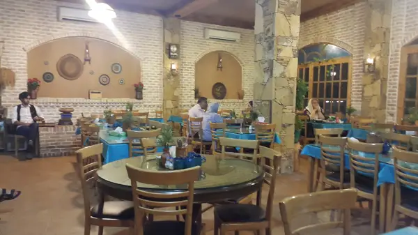 رستوران آسو