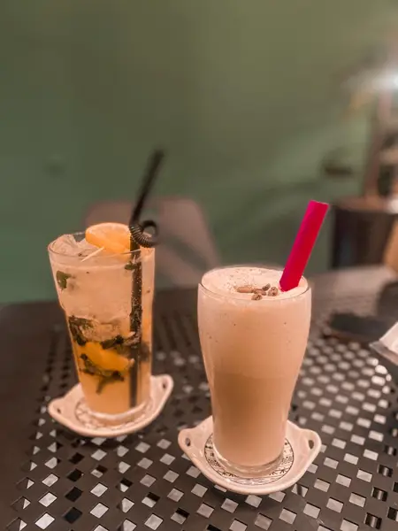 کافه گالری کاریز
