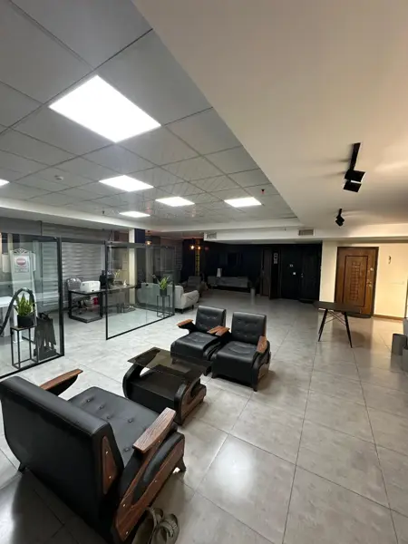 استودیو موسیقی ۵۲۸