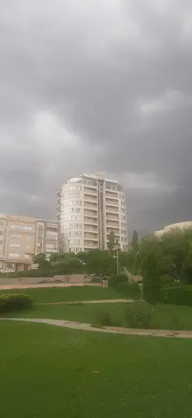 می وان