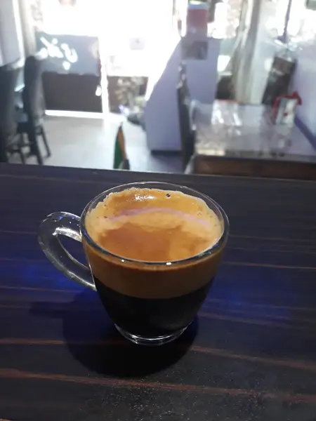 کافی شاپ کافه چی