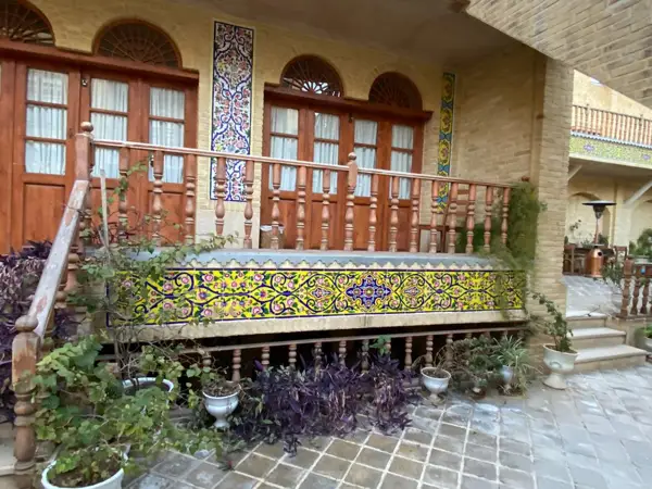  کافه فروغ مهر