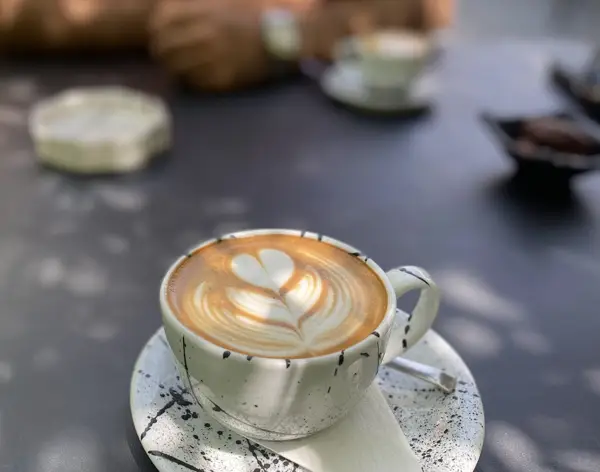  كافه كربن