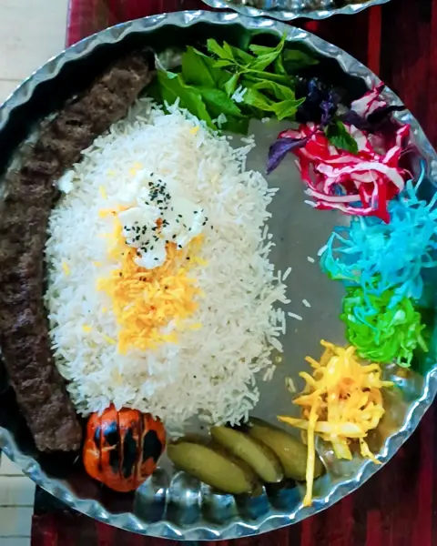  کافه رستوران پارک وی