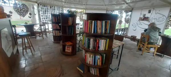  کافه کتاب قاین