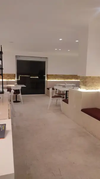 کافه رستوران گریلا Grilla cafe and restaurant