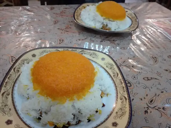  کافه سنتی باغ بهشت
