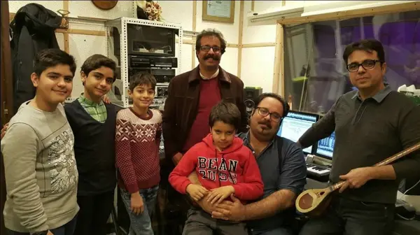  استودیو صدابرداری آوآهنگ