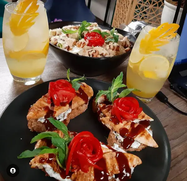  Narmela cafe