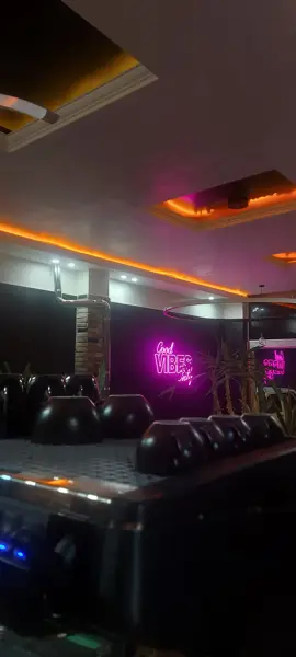 کافه هومر اراک