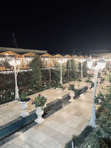  باغ رستوران نقش جهان