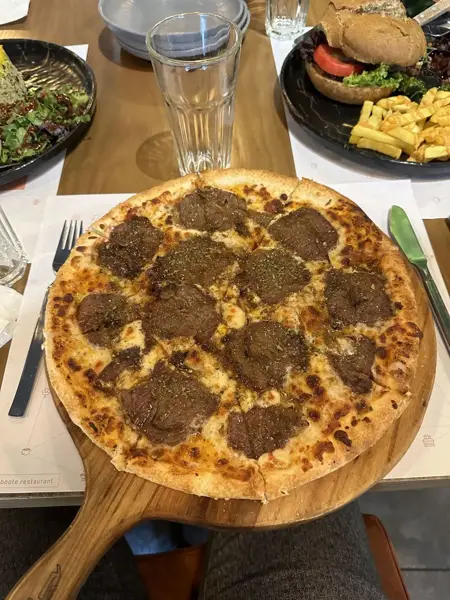  کافه رستوران بوته