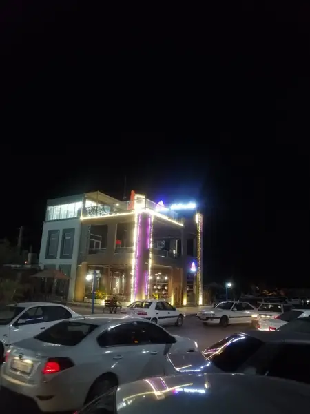  کافه رستوران لالیوا