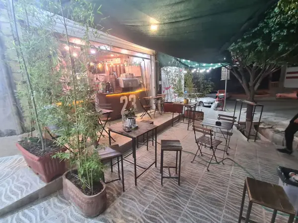  Cafe 23