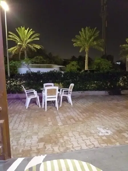 رستوران و کافی شاپ نخل