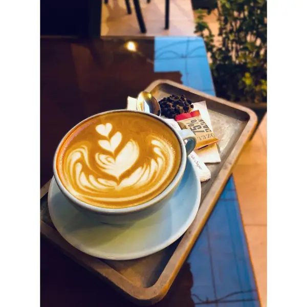  Eight O’Clock Café