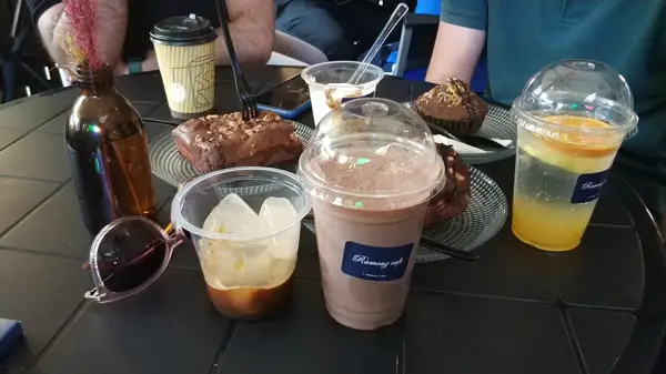  Lavazza Cafe