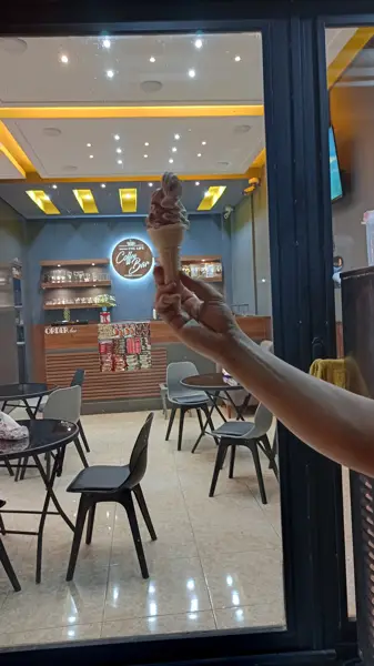  Life Cafe