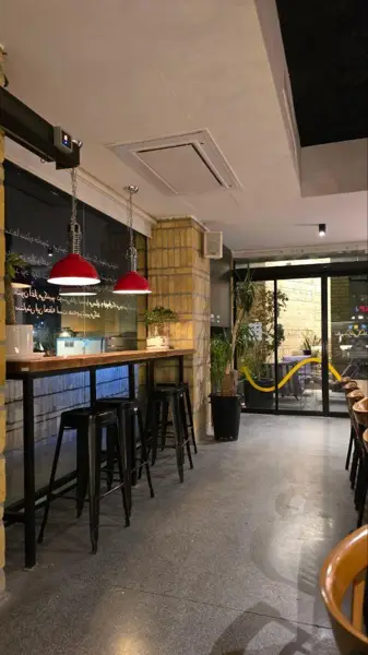  Liana café (کافه لیانا شعبه زمین تنیس)