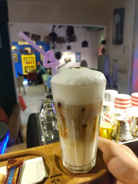  cafe doorbin